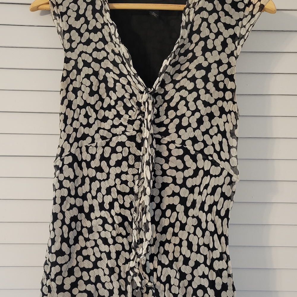 INC International Concepts Black and White Patterned Blouse